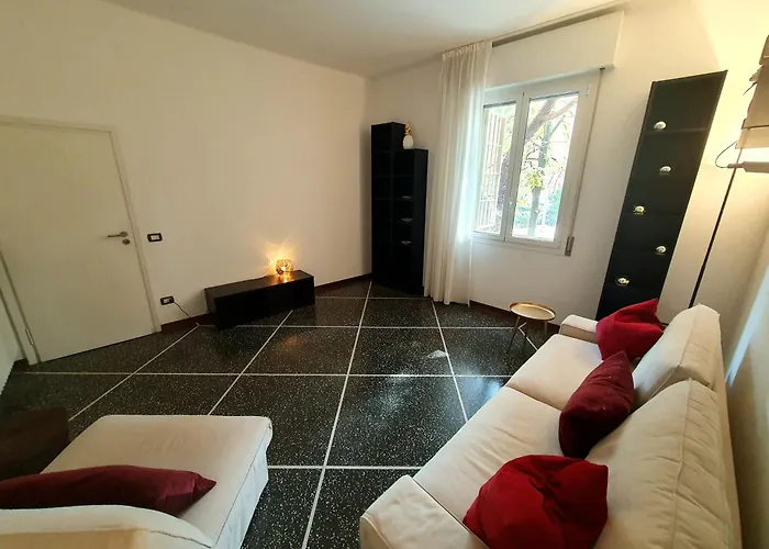 Apartmán Spacious Three-room In Saragozza *