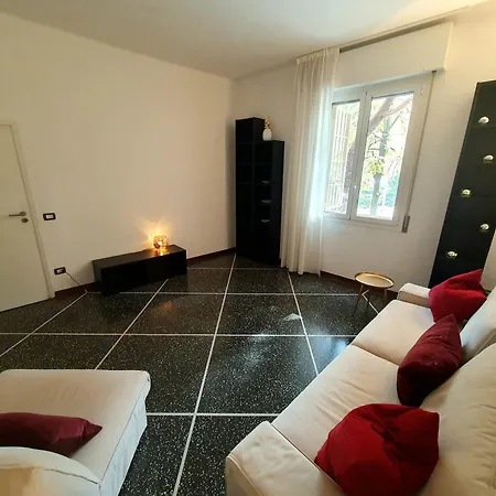 Apartamento Spacious Three-room In Saragozza *